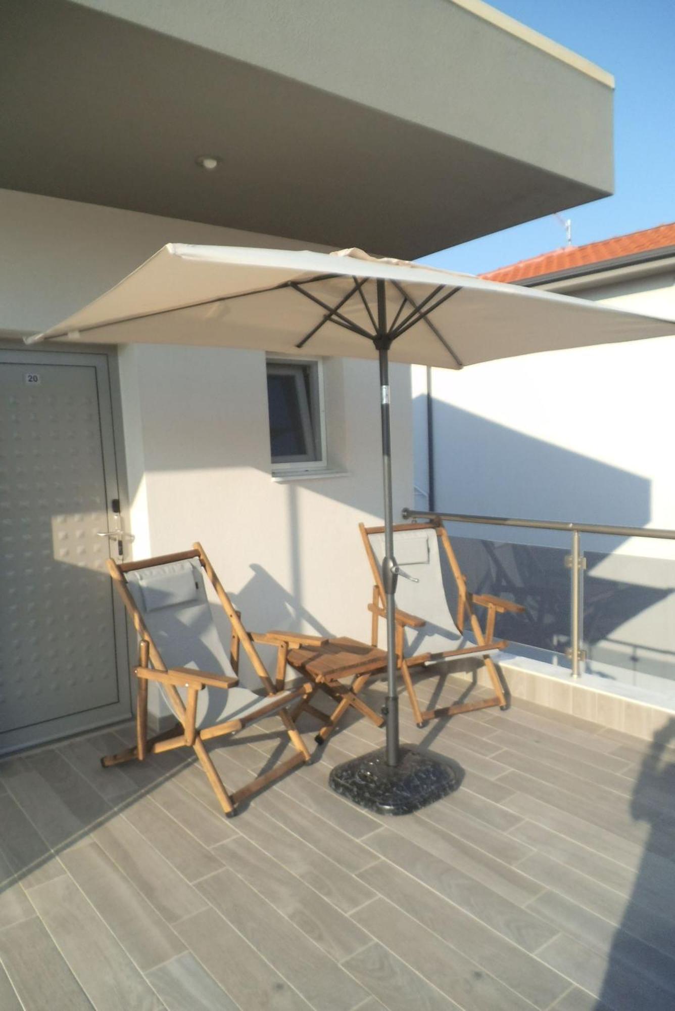 Finikas Garden Beach Resort Nikiti 외부 사진