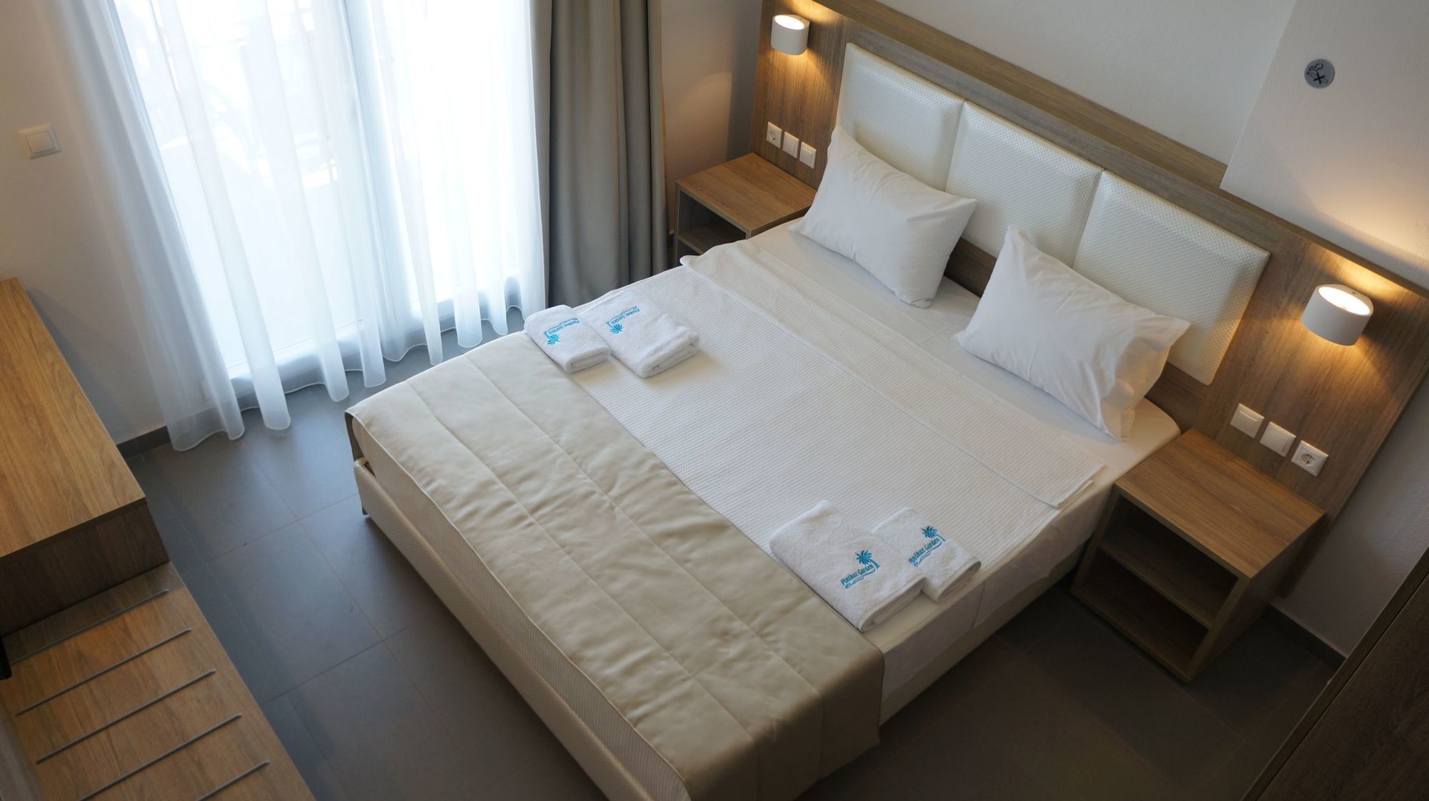 Finikas Garden Beach Resort Nikiti 외부 사진